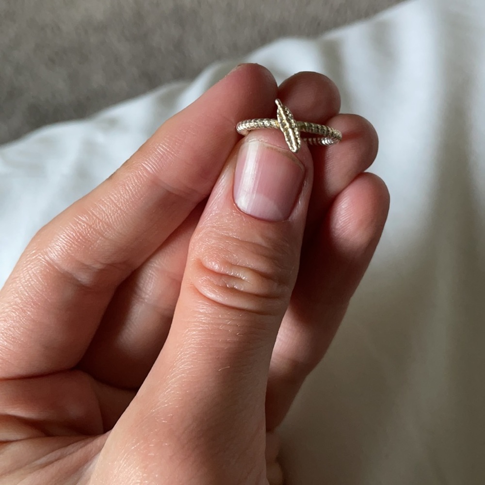 Leaf ring